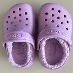 FUR LINED CROCS size 5